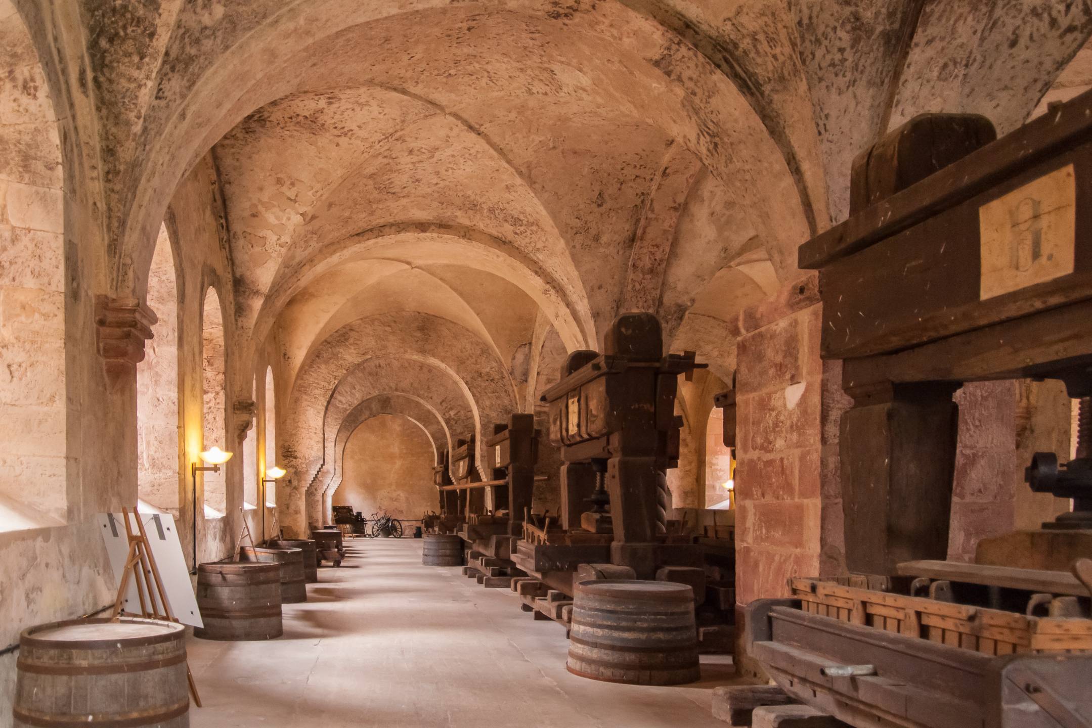 Historische Weinkeltern im Kloster Eberbach